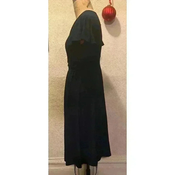 Grecerelle Short Sleeve V-Neck Wrap Dress Navy NWT Size S - Picture 6 of 10